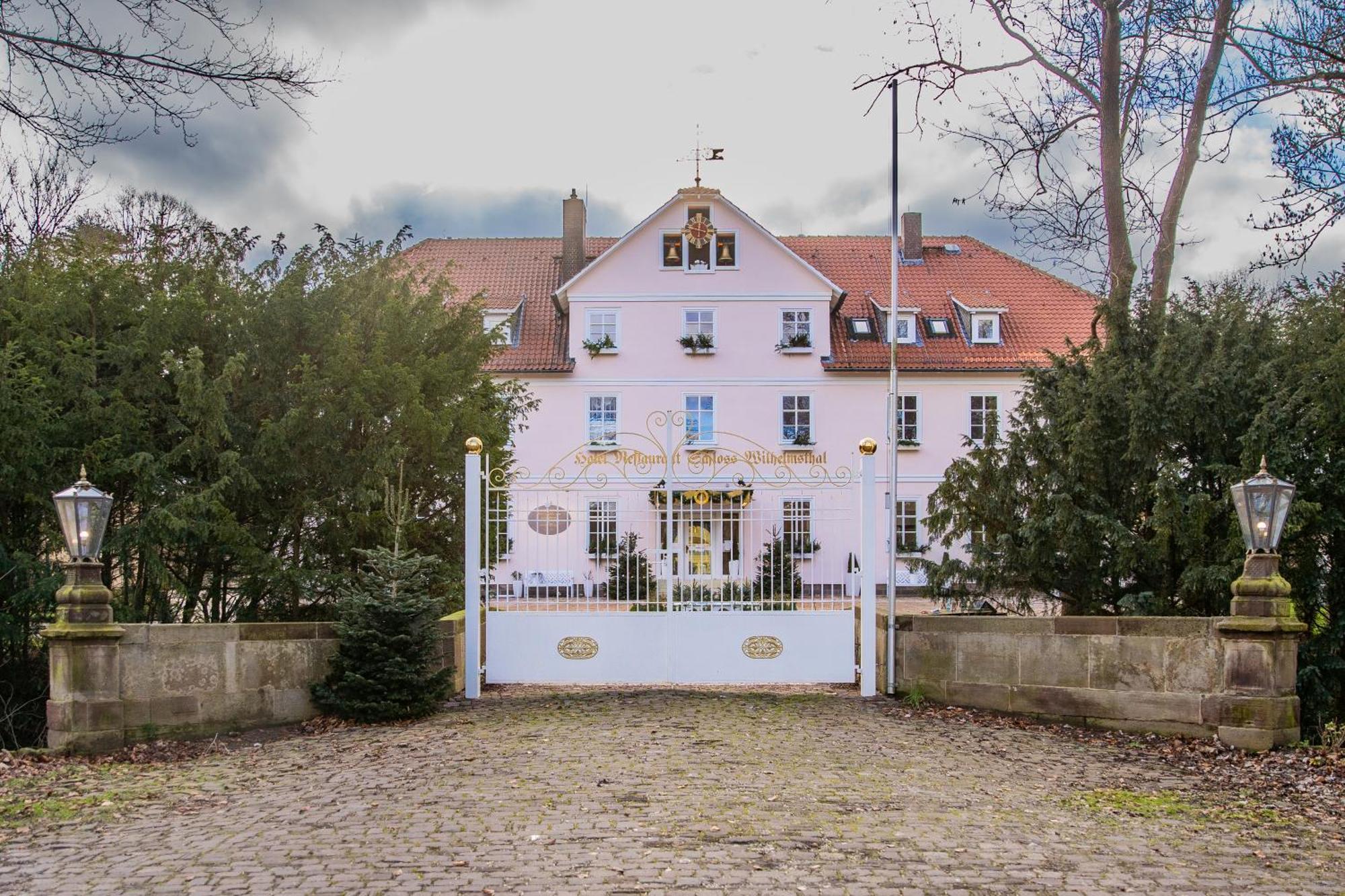 Schlosshotel Wilhelmsthal Calden 外观 照片
