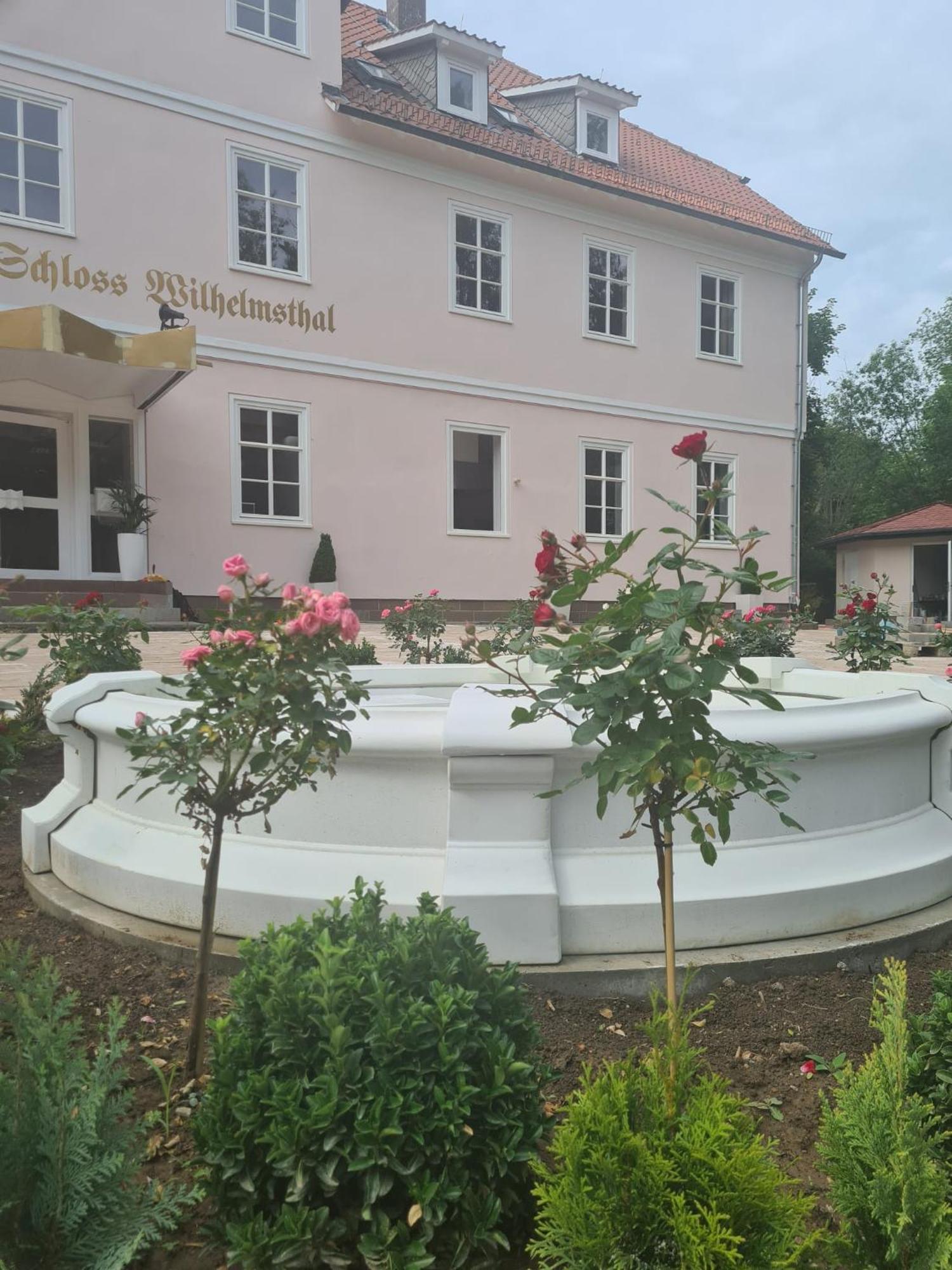 Schlosshotel Wilhelmsthal Calden 外观 照片