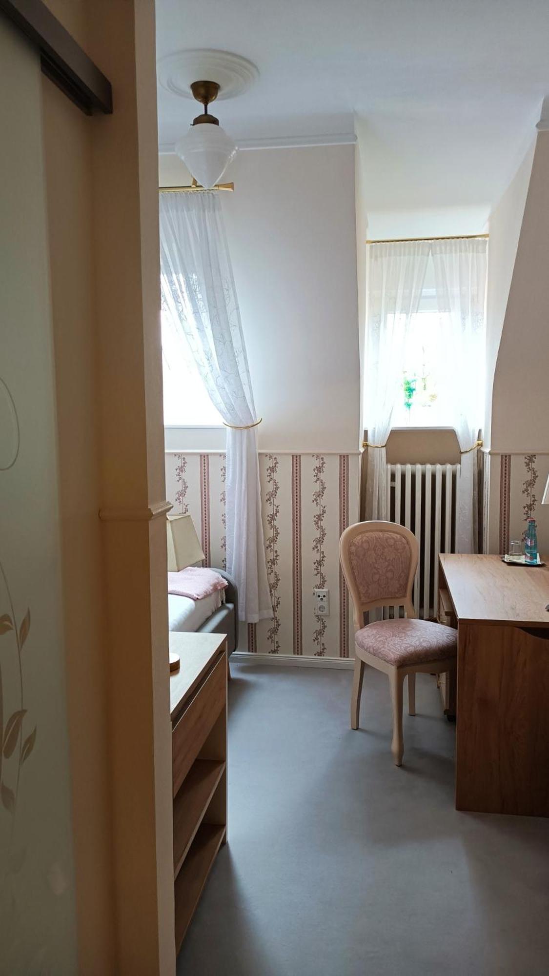 Schlosshotel Wilhelmsthal Calden 外观 照片