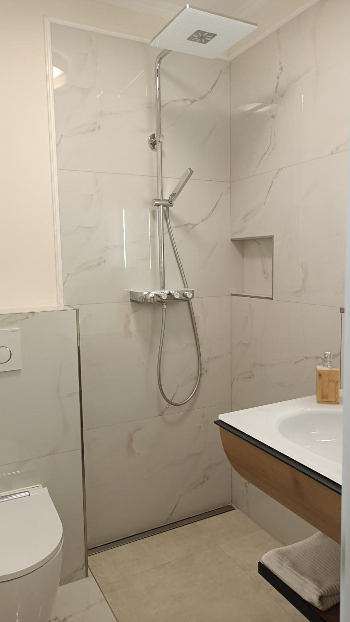 Schlosshotel Wilhelmsthal Calden 外观 照片