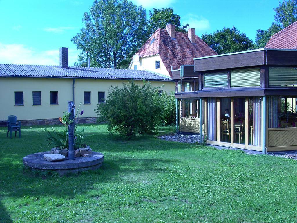 Schlosshotel Wilhelmsthal Calden 外观 照片