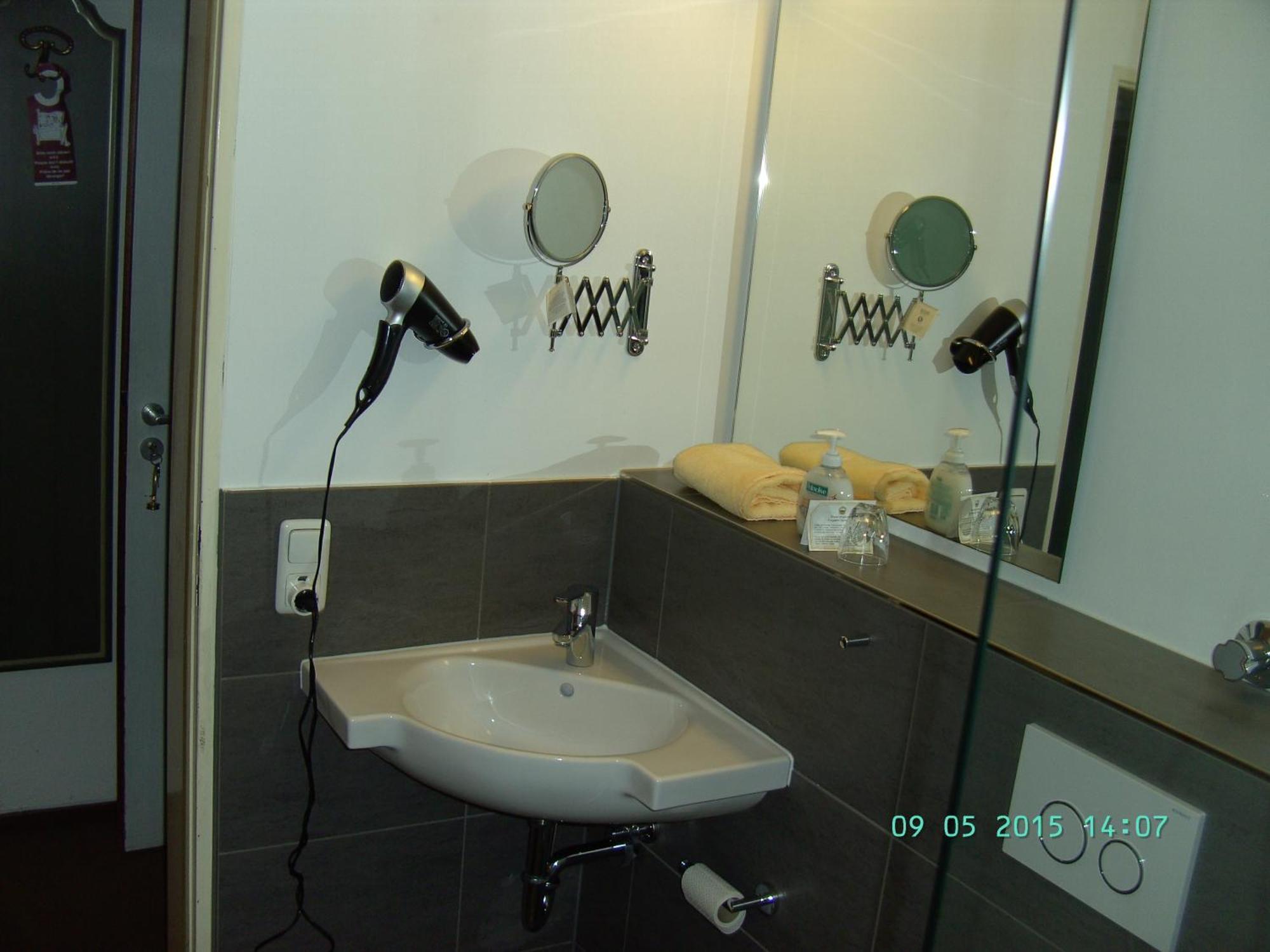 Schlosshotel Wilhelmsthal Calden 外观 照片